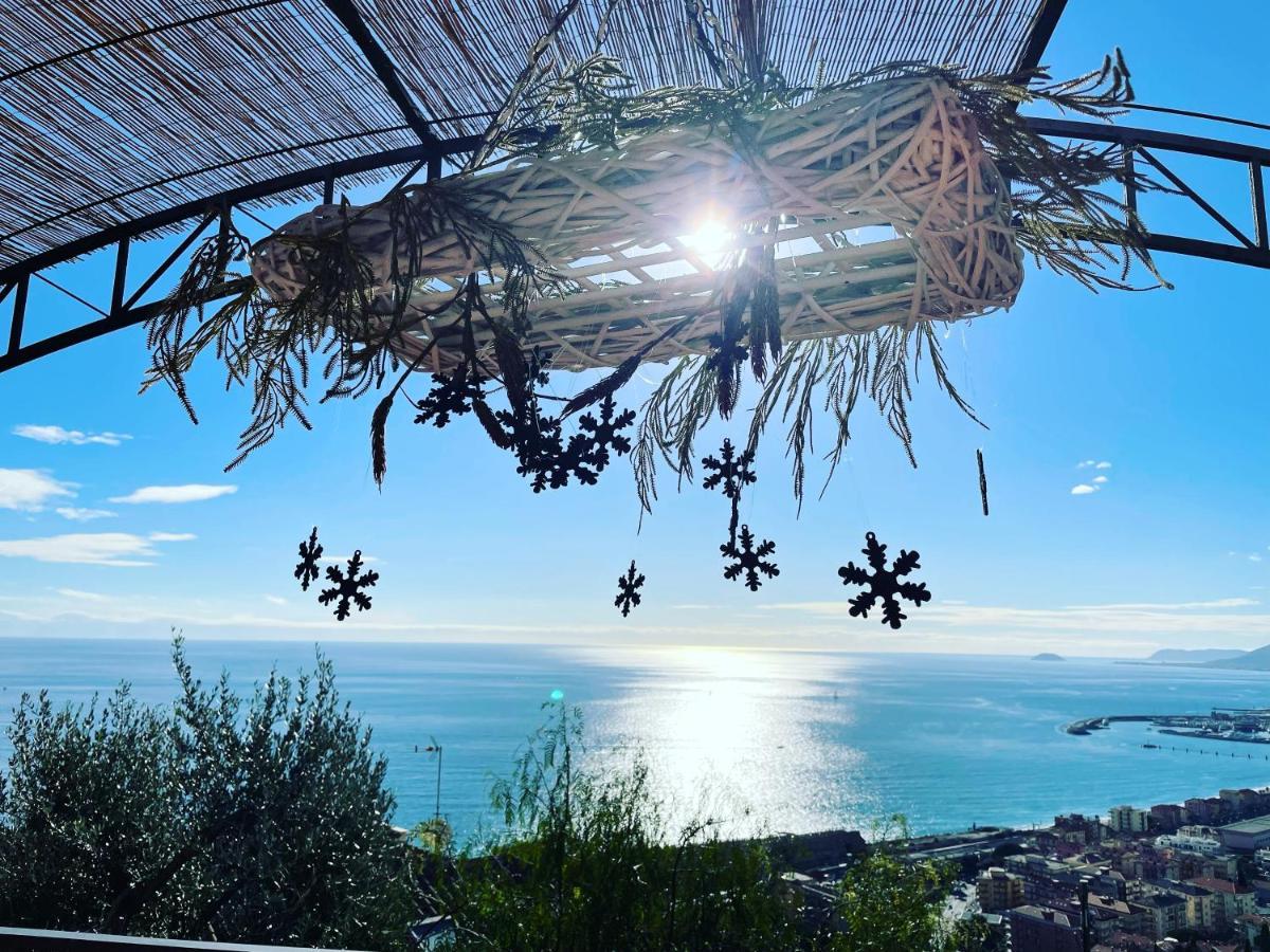 Sotto Le Stelle ...Il Mare Hotel Pietra Ligure Exterior foto